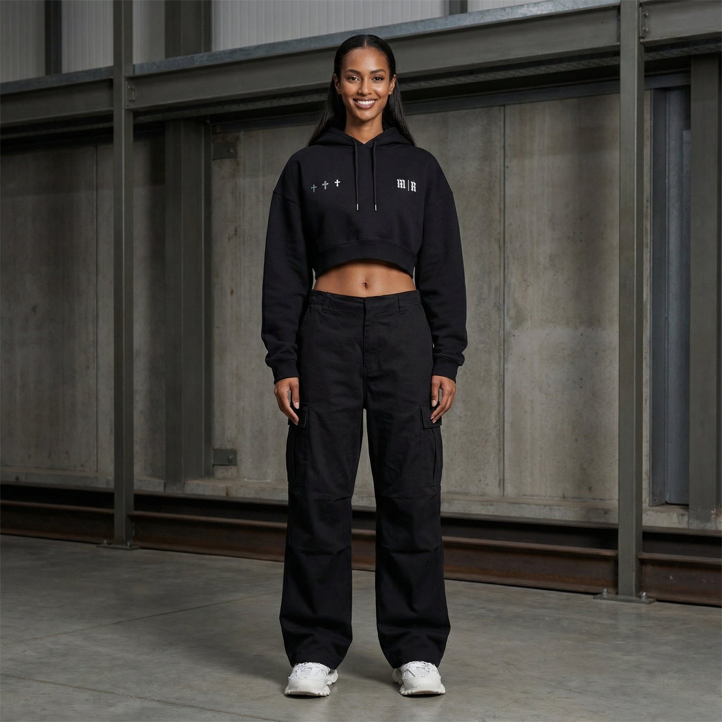 Essential Cropped Hoodie